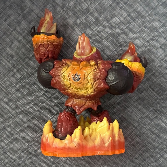 Skylanders Giant “hot head” Activision #E4122 - Picture 3 of 4